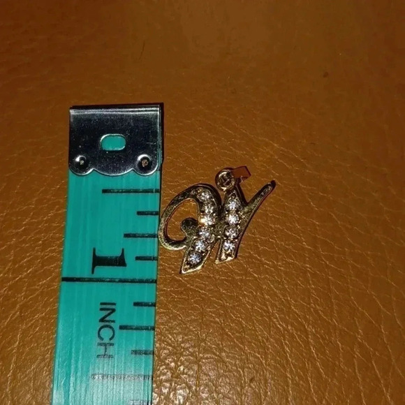 💙🌹Gold plated letter pendant "W" with faux diamonds - Picture 4 of 7